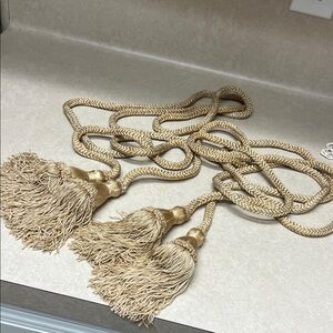 Elegant Tan Tassel Rope 2
